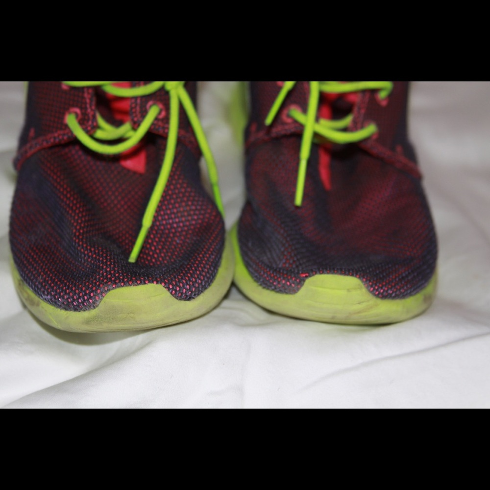 ‼️NIKE ROSHES‼️ - Picture 4 of 4